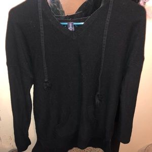 gap v-neck sweater sweat shirt with hood